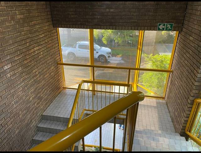 INDUSTRIAL PROPERTY TO RENT IN HENNOPSPARK